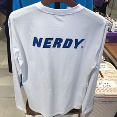 nerdy 당구주 같은 아보카도 그린 상의 네디 한국판 긴팔 루즈핏 티셔츠 여조 인스 남커플 추장