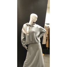 보브 V-LOUNGE 레터링 포인트 후드니트 7119450610