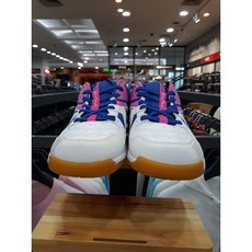 프로스펙스 **이월특가 실내 운동화** 생고무창 배드민턴 테니스 등 실내 경기화 배드민턴화 여성 운동화 레전드