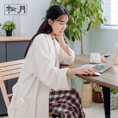 뮤니쿤트가운