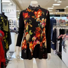 파올라레이스나옷