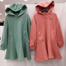 4dfc5f5152c1c37ae35440bcd373cc0d6f54a19cbc27cb4778b5999829a0.jpg