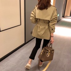 f01e11f5dbe861de312d0df75de0a163c3511f9739881c4ee5a6677cd111.jpg