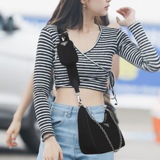 5bb79eb63e50db22206d7b6cd334363a8d13d7a4bd7ca8c589f3598ef5ad.jpg