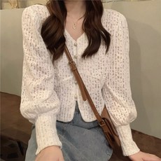 레터네 퍼프 쉬폰 깃털 가디건 데일리 데이트 하객 룩