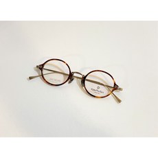 고도근시안경테