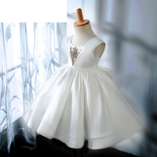 두돌드레스대여