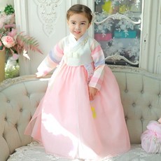 efa8242da4f4d2cd82765fb8c5c447cef18a13266c9f6b28f8c196dcc4e2.jpg