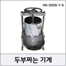 5a72286d7cfe35130b31cf59ff2f8b7ad0177b8961d6fdba2a0b4e72700a.jpg