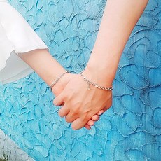 맨다 볼드 써지컬스틸 이니셜 커플 팔찌