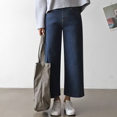 6896915b-d9ce-483e-b782-6b8278cccc24.jpg