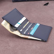 c1540bb3-39ff-4943-a9bb-045bdf53b426.jpg