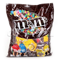 m&m