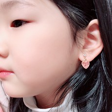 임마누엘 심플큐빅하트 귀찌