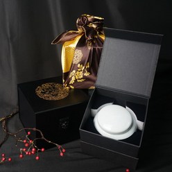 국내산 자연 아카시아꿀 도자기세트 선물세트 1.2kg, 명품박스ㅣ백자, 금 보자기, 본상품선택, 백자+금 보자기