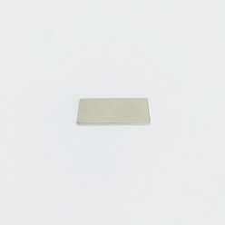 네오디움 사각 자석 가로 20mm X 세로 10mm X 두께 1mm (자석등급N35)