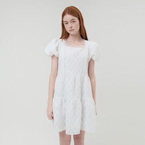 오앨 FLOWER EMBO DRESS