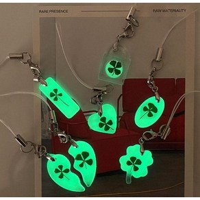 네잎클로버 야광 행운의 키링 21type 행운 클로버 시험 의 핸드폰키링, 1개, 큰하트(왼쪽)군번줄