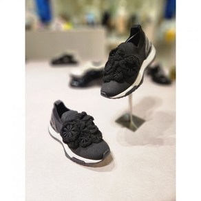 슈콤마보니 Corsage sneakers DW4DS24001BLK 블랙 4CM