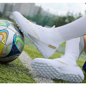 [당일배송] 남성 여성 풋살화 잔디 손흥민 이강인 음바페 홀란드 메시 축구화 발볼넓은( 팔토시 제공)