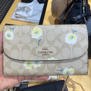 코치 COACH 미국해외직구 젬마 클러치 플라워 꽃 프린트 크로스 바디백 GEMMA CLUTCH CROSSBODY C3052 C3053 C1995호환