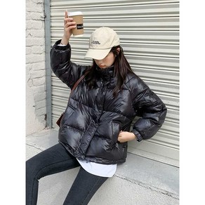 나는솔로 181회 24기옥순 점퍼 광택 덕다운 블랙 하이넥 알통 패딩 데일리 캐주얼