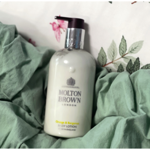 [MOLTON BROWN / 24년 HOT !TEM] 몰튼 브라운 NEW 오렌지 & 베르가못 바디 로션, 1개, 300ml