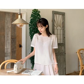 [리리앤코] 듀링브 하트넥 시스루 배색 블라우스
