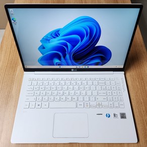 LG그램 15Z995-GR5MK 가벼운 고사양 중고노트북, WIN11 Home, 16GB, 512GB, 코어i5, 화이트