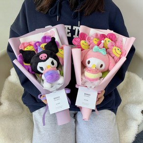 산리오 프렌즈 코스튬 가방고리 스마일꽃4송이 키링 인형꽃다발 졸업선물 생일선물 졸업식꽃다발