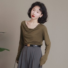 ROYALBELLE 여성 밑단 언발란스 티셔츠 슬림핏 셔링 단색 김팔 티 U0021111