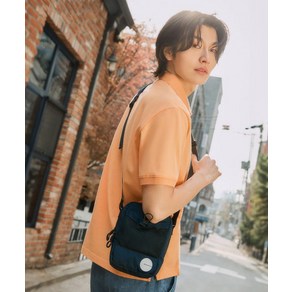 매장정품 빈폴 BEANPOLE ACCESSORY (BE54D2M04R) ANYWEATHER 크로스백 네이비 BE54D2M04R 161342