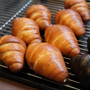 크럼 시오빵 삼각휴면반죽 70g 보냉포장포함 소금빵 생지