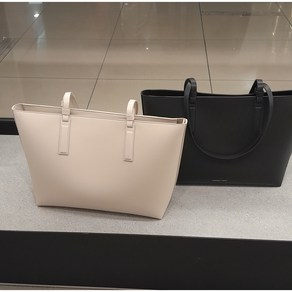 [찰스앤키스] 노엘 토트백 CK2-30782491 CHARLES & KEITH 여성가방 싱가포르 발송