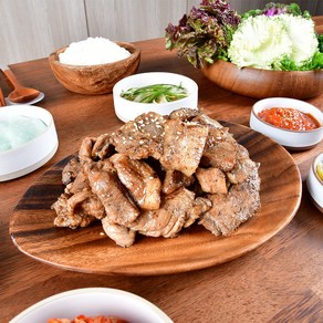 미트아울렛 양념 돼지갈비 맛 찐가성비 간장 왕목살 돼지구이 300g, 2개