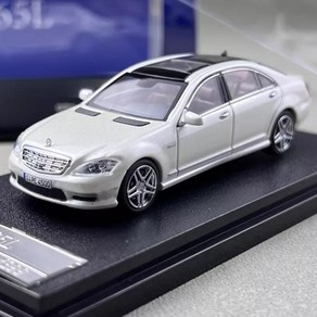 Steet Weapon 1:64 메르세데스 벤츠 S 클래스 S65L (W221) - 펄 화이트, 1개