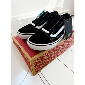 [ALL 정품] 반스 VANS 컴피쿠시 올드스쿨 블랙 화이트 패션스니커즈화 활동화 운동화 VN0A3WMAVNE1