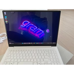 LG전자 2025 그램 Po 16 코어Ulta5 애로우레이크 방문설치, 에센스 화이트, 512GB, 16GB, WIN11 Home, 16Z90TP-KA5WK