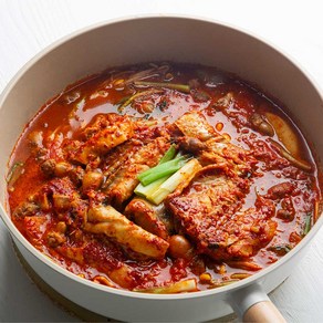 간편하게 조리하는 왕 가자미 무 생선조림 2팩 3~4인분 / 간편하게 조리해 한끼 뚝딱, 2개, 600g