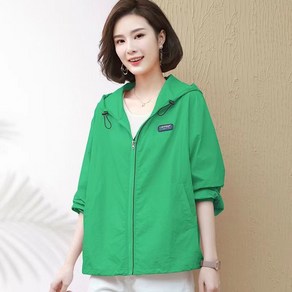 ROYALBELLE 여성 레귤러핏 편안한 데일리 후드 재킷 기본핏 심플 자외선 차단 집업 점퍼 D0021102