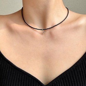 leeENoi [리엔느와르] Black Initial Necklace 실버925 비즈목걸이 이니셜목걸이 블랙 목걸이 초커 비즈초커 이니셜초커 블랙초커