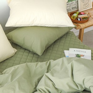 베이직톤 국내산 클래식 고밀도 순면 80수 한 사이즈 큰 밴드 고정형 침대패드, 네츄럴카키