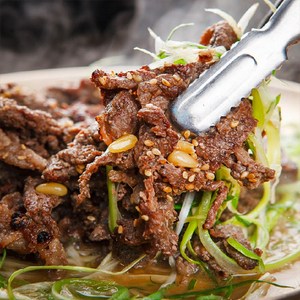 소불고기용 고기 목심 500g [미국산 초이스 등급 헬스 소고기 구이용 전골용 샤브샤브 캠핑 음식 불백 업소용 대용량 양념 냉장 냉동 수입 마라탕 쌀국수 다이어트], 1개