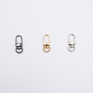 이노브홈 D 디 형 고리 열쇠 가방 액세서리 아크릴키링제작, 1개, 은색