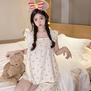 시크베리 여성용 홈웨어 심플 프릴 민소매 나시 잠옷 파자마 세트