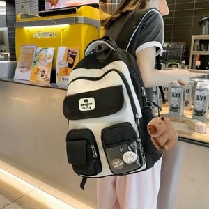 돌리아 카피바라 가방 캐주얼 학생 데일리 백팩 + 키링인형 + 뱃지