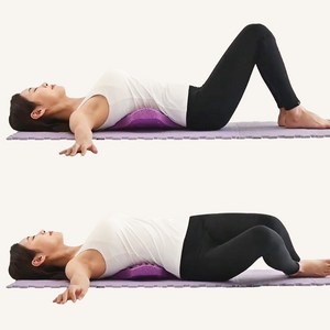 허리 스트레칭 기구 자세 굽은등 골반 척추 교정 교정기, 퍼플