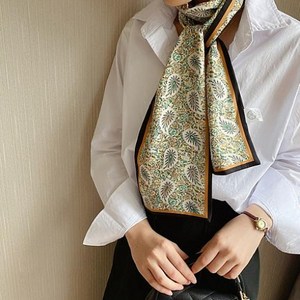 프롬으니 양면 페이즐리 실크스카프