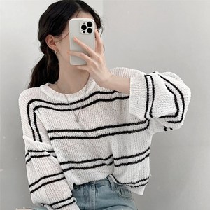 [아롬블룸] 델리 루즈핏 스트라이프 니트 스웨터
