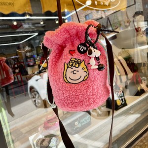 피너츠 스누피 뽀글이 양털 피너츠 조리개 원통 크로스백 겨울 가벼운 가방